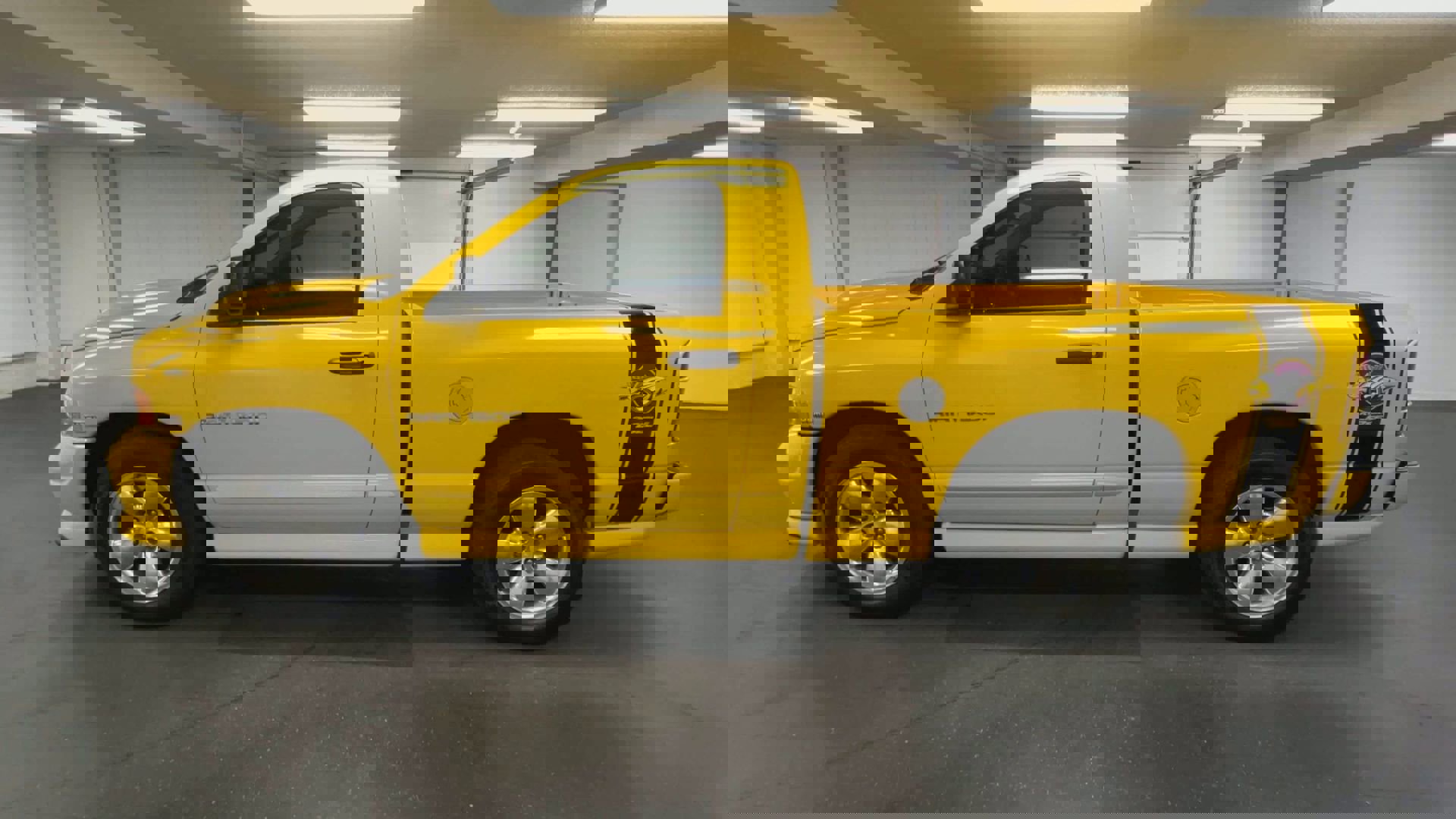 Used 2004 Dodge Ram 1500 Truck SLT w/ Sport Appearance Group image 40