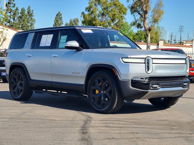Used 2024 Rivian R1S Adventure image 33