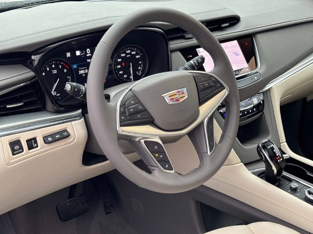 New 2026 Cadillac XT5 Premium Luxury w/ Driver Assist Package AWD/4WD image 20