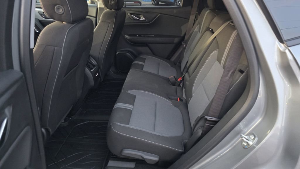 New 2026 Chevrolet Blazer LT w/ Convenience Package FWD image 15