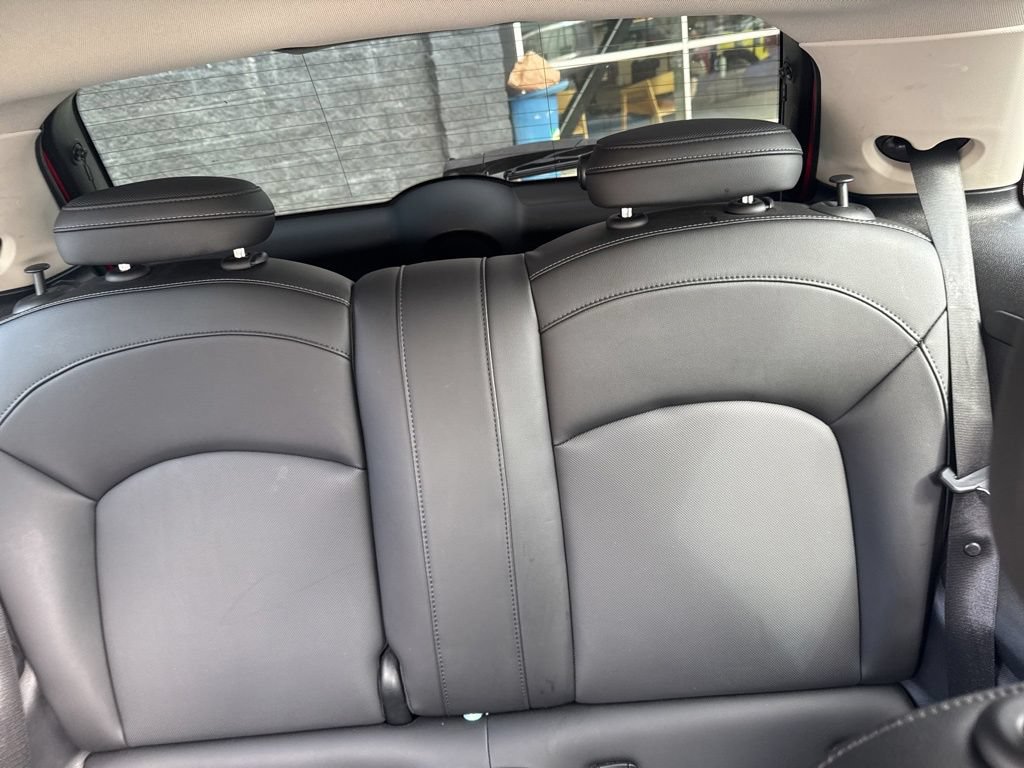 Used 2020 MINI Cooper 2-Door Hardtop FWD image 12