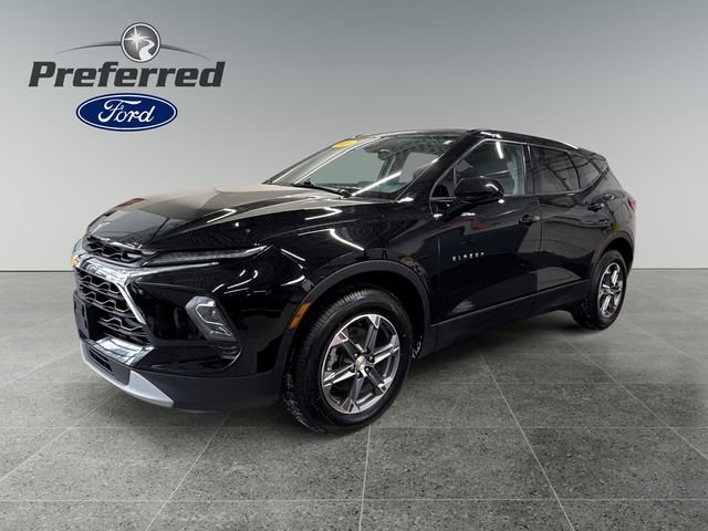 Used 2023 Chevrolet Blazer LT image 10