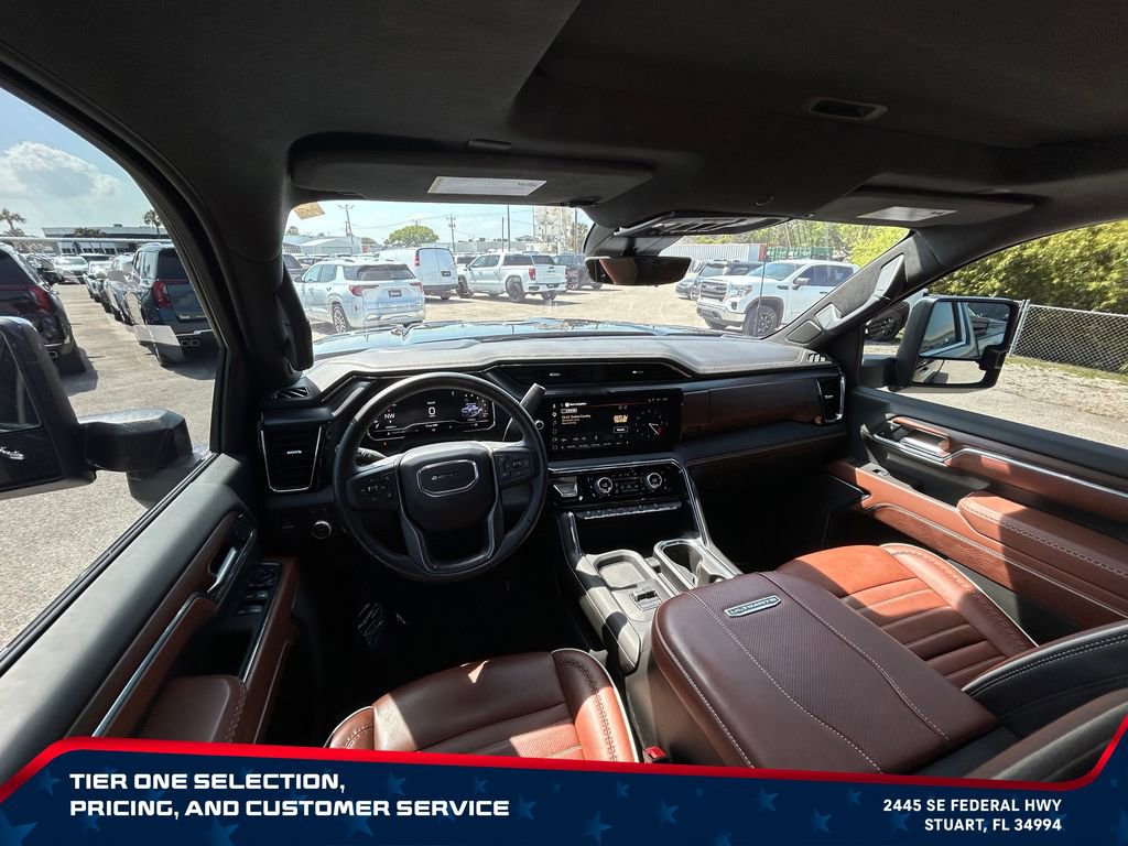 Used 2025 GMC Sierra 2500 Denali Ultimate w/ Max Trailering Package AWD/4WD image 28
