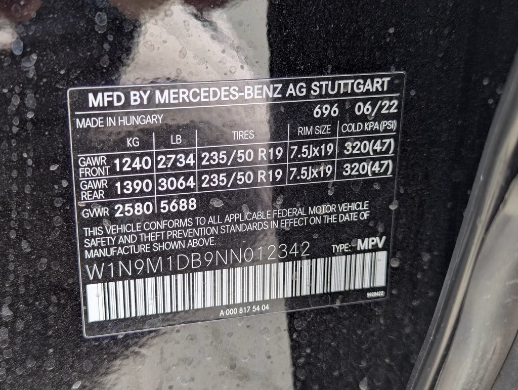 Used 2022 Mercedes-Benz EQB 350 4MATIC image 34