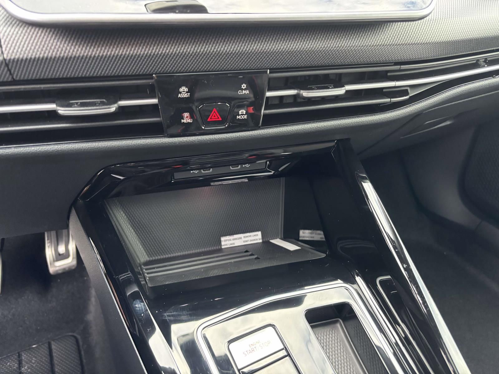 New 2026 Volkswagen GTI SE image 22