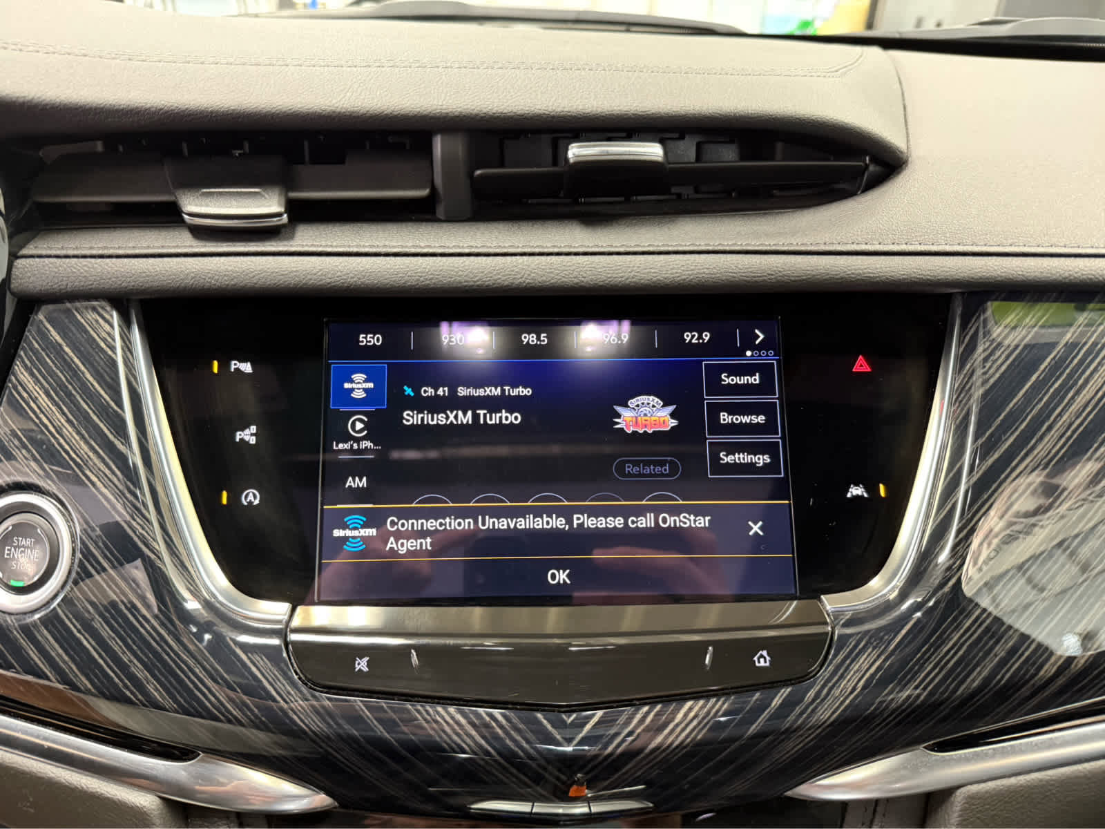 Used 2025 Cadillac XT6 Premium Luxury w/ Technology Package image 21