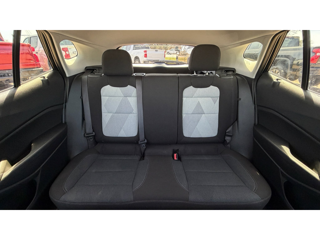 Certified 2024 Chevrolet Trax LS w/ LS Convenience Package FWD image 24