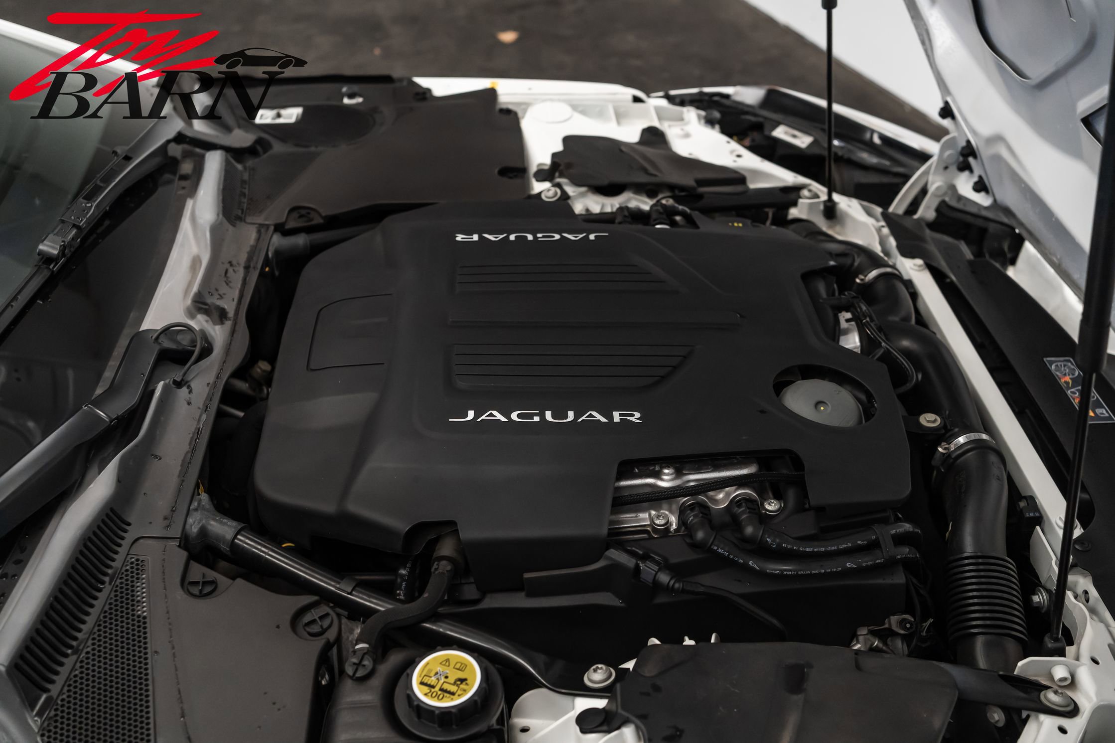 Used 2016 Jaguar F-TYPE S image 60