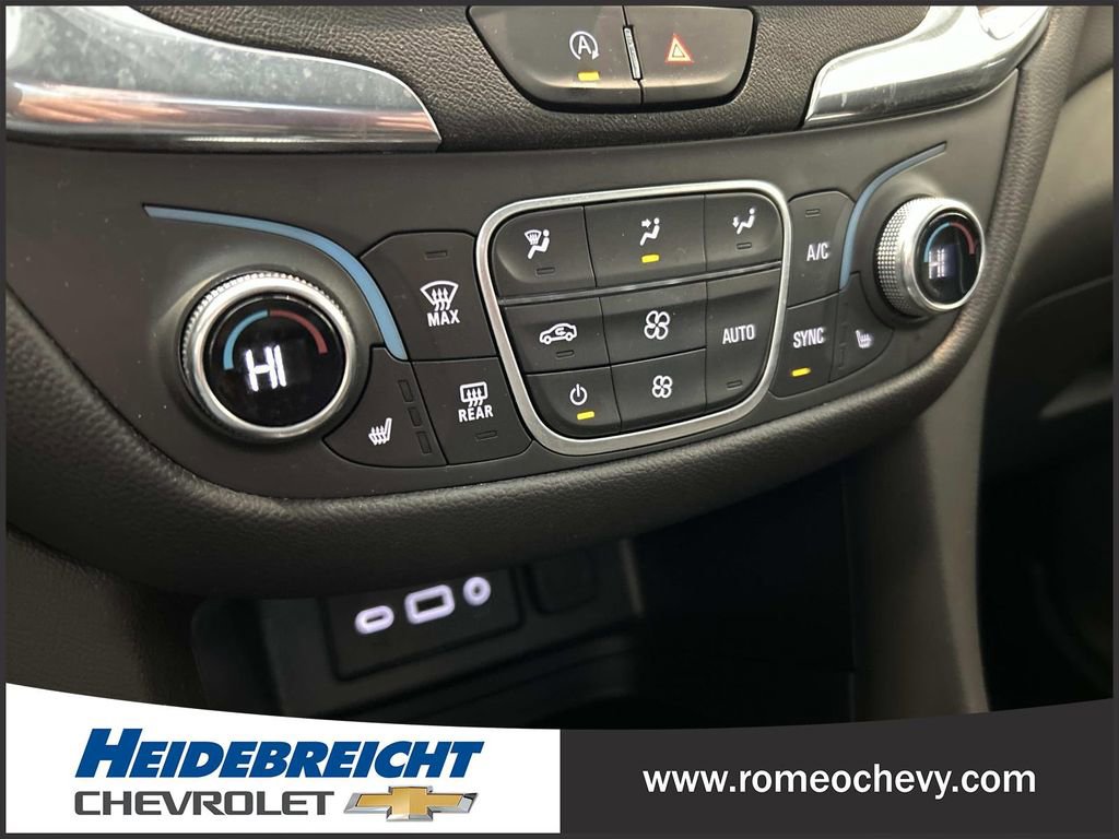 Certified 2024 Chevrolet Equinox LT w/ LPO, Floor Liner Package image 23