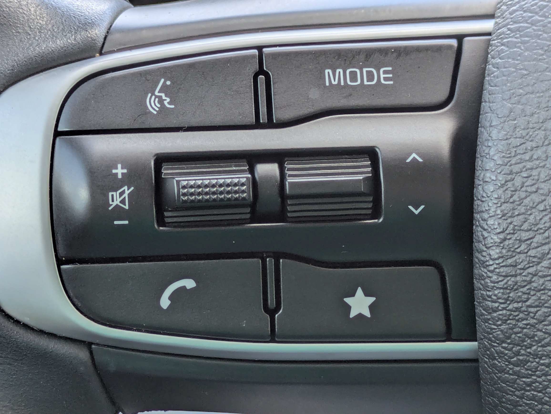Certified 2023 Kia Sportage EX FWD image 30