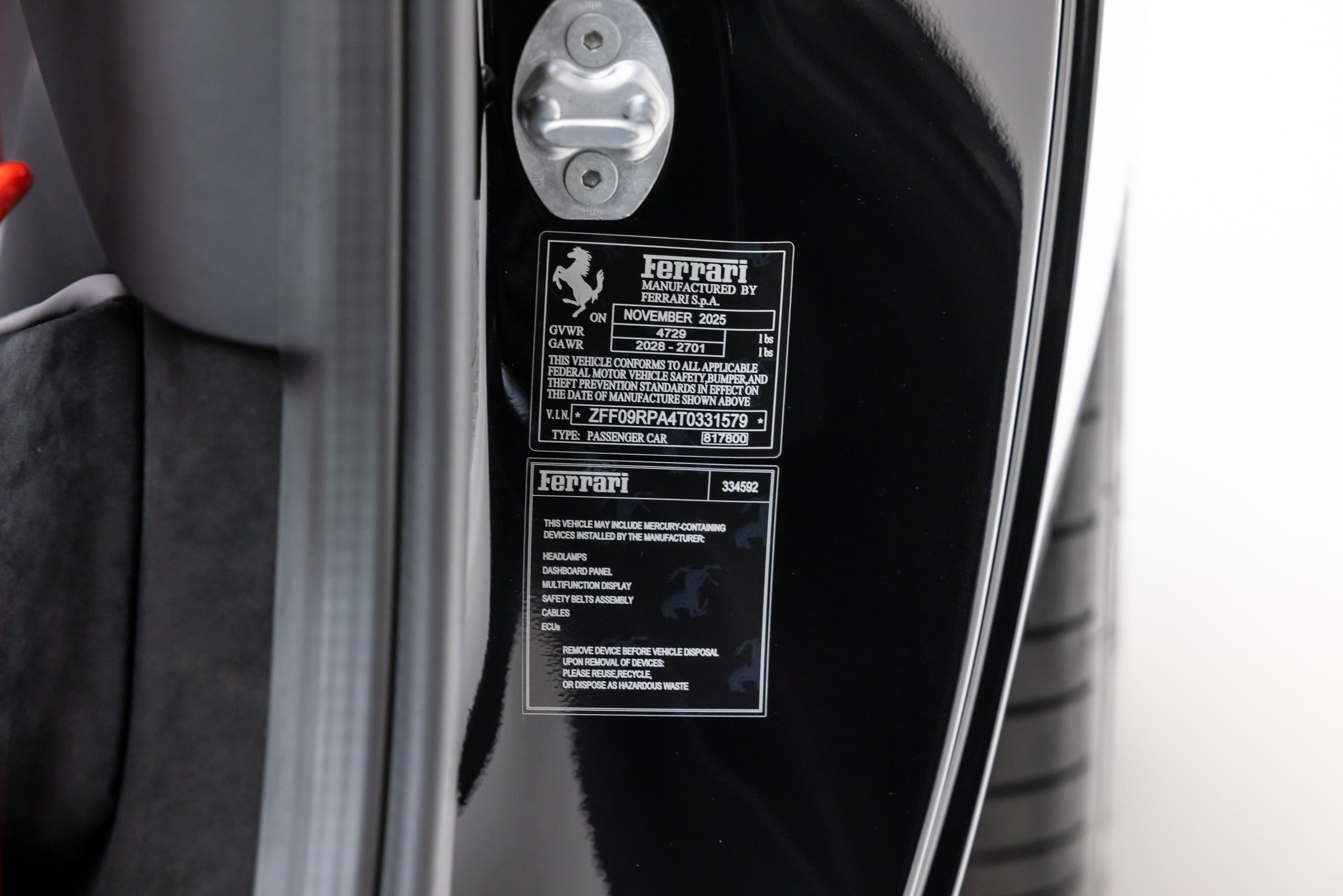 Used 2026 Ferrari Roma Spider RWD image 38