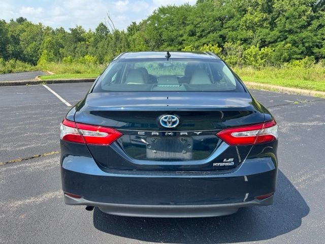 Used 2019 Toyota Camry LE FWD image 4