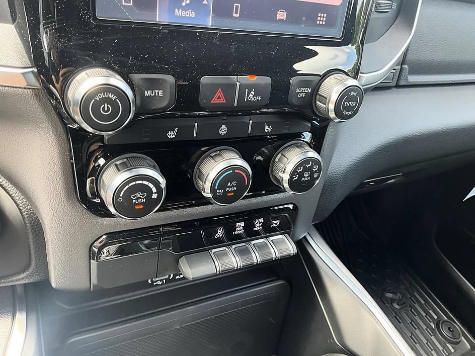New 2026 RAM 1500 Big Horn w/ Night Edition AWD/4WD image 23