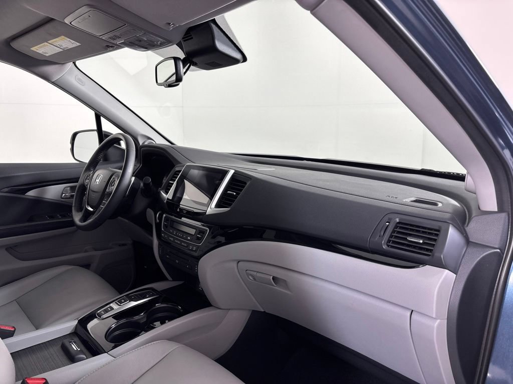 Used 2017 Honda Pilot Touring image 13