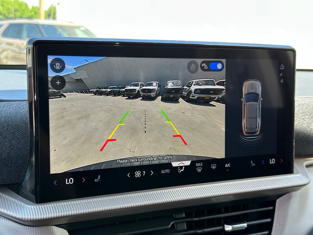 New 2026 Ford Explorer Active RWD image 10