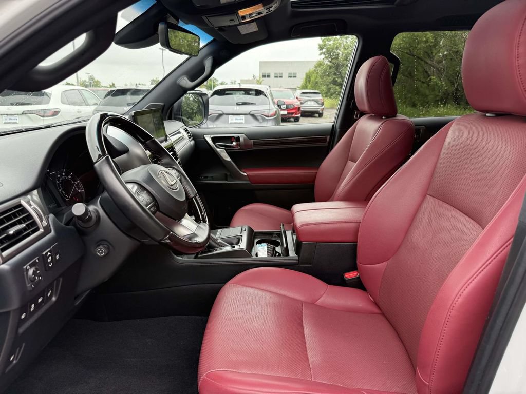 Used 2023 Lexus GX 460 Premium w/ Premium Package AWD/4WD image 13