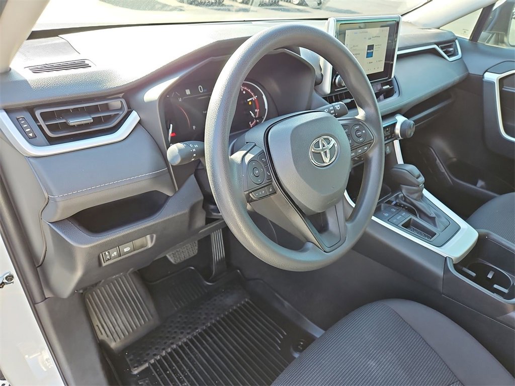 Used 2024 Toyota RAV4 LE image 10
