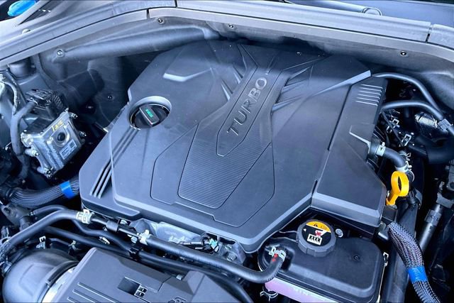 Certified 2023 Genesis GV70 2.5T Advanced w/ Advanced Package image 30