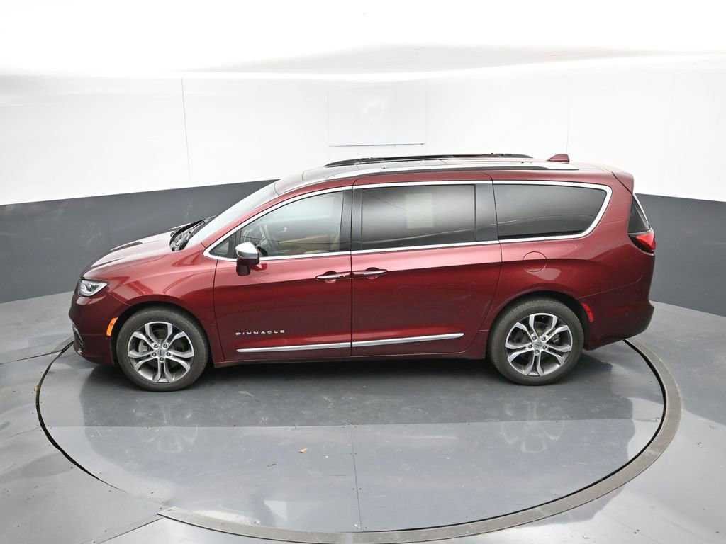 Used 2022 Chrysler Pacifica Pinnacle image 47