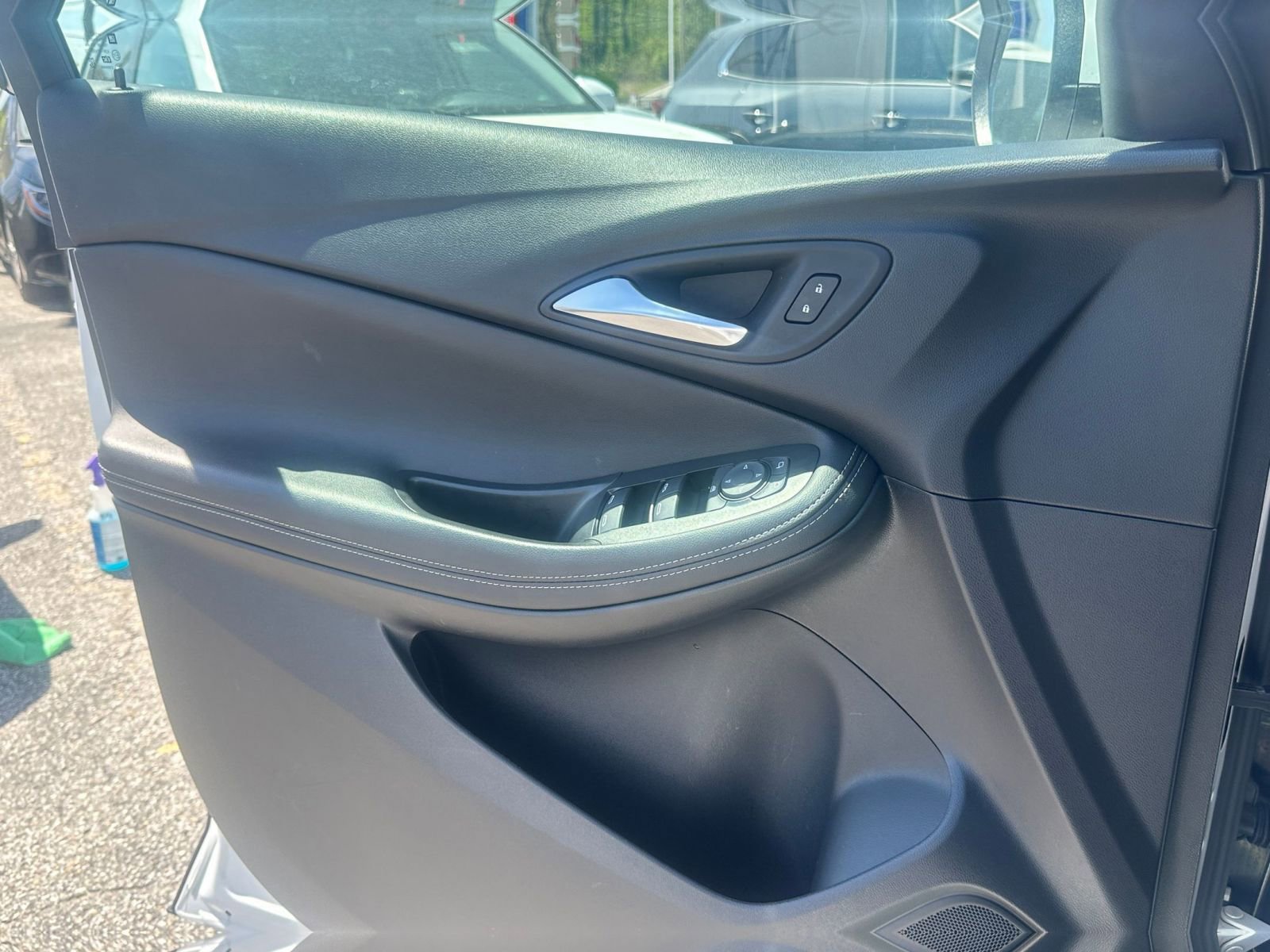 Used 2025 Buick Encore GX Preferred image 18