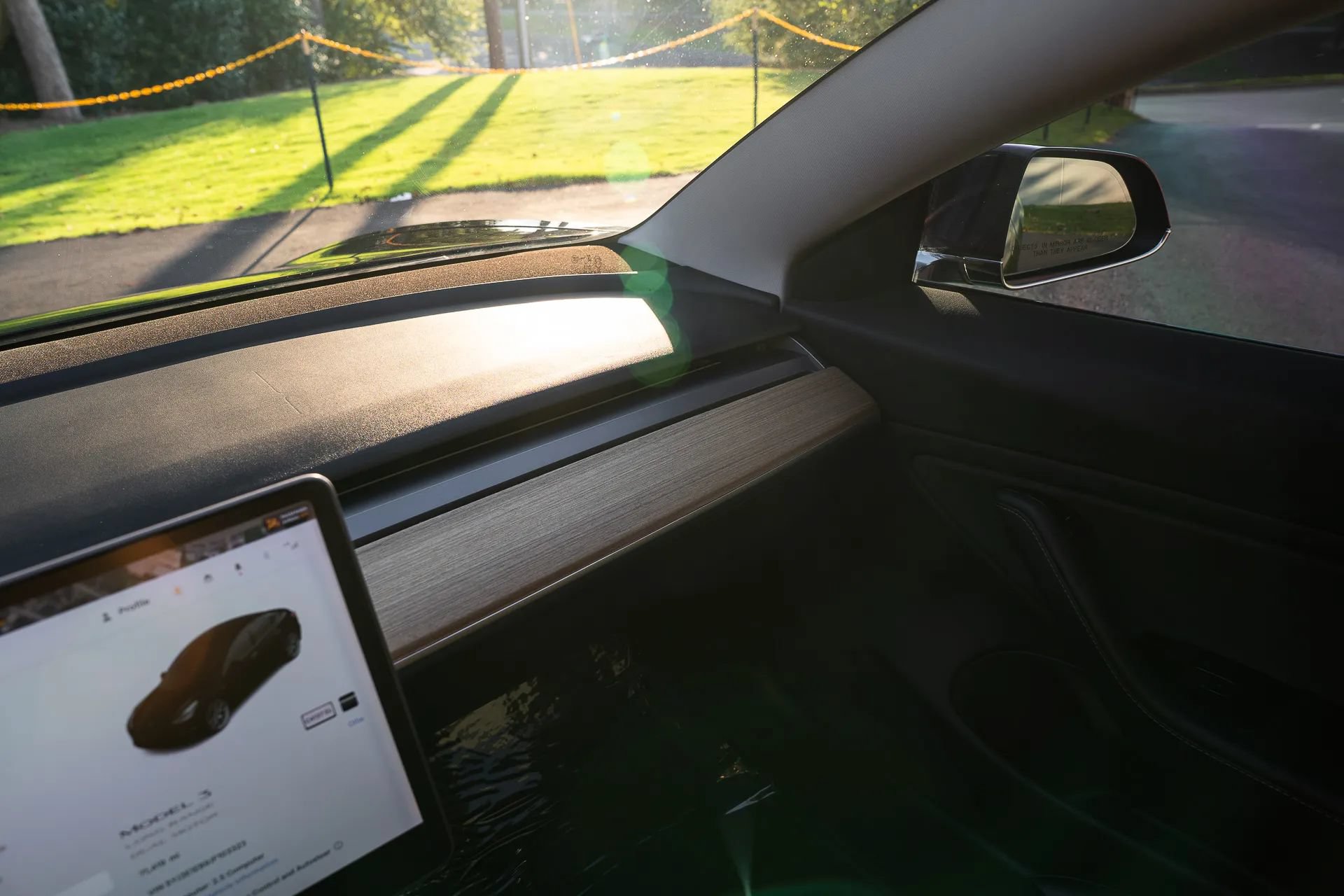 Used 2018 Tesla Model 3 Long Range AWD/4WD image 25
