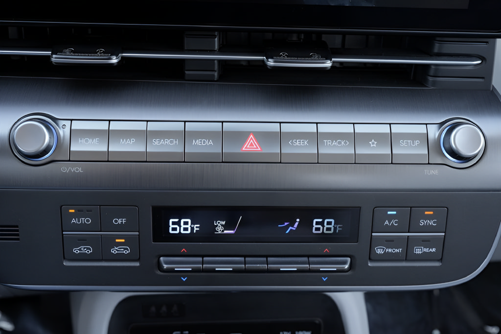 Certified 2026 Hyundai Kona SEL Sport AWD/4WD image 33