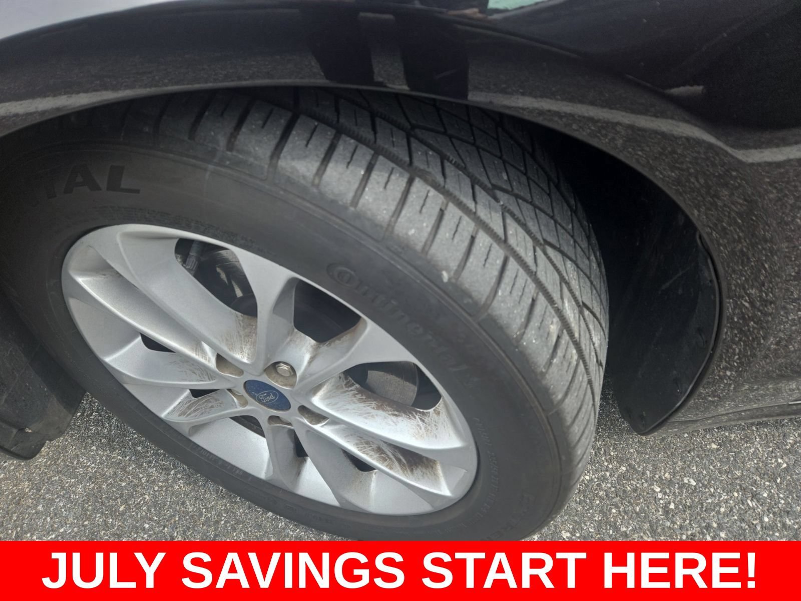 Used 2020 Ford Fusion SE FWD image 18