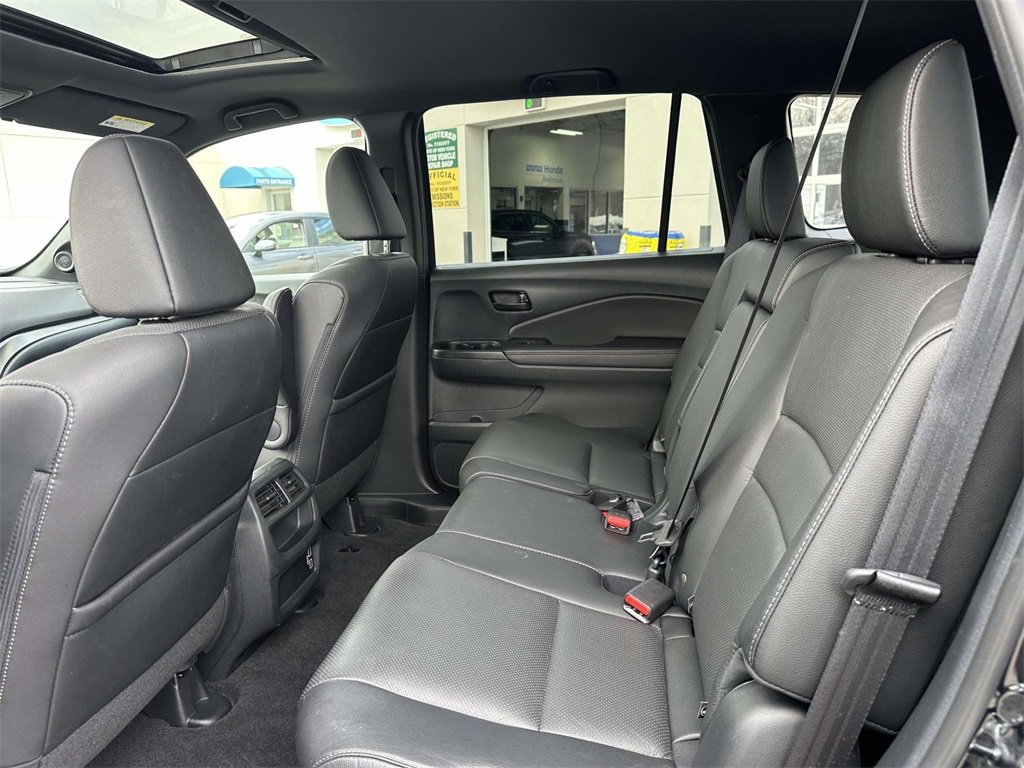 Certified 2023 Honda Passport EX-L image 9