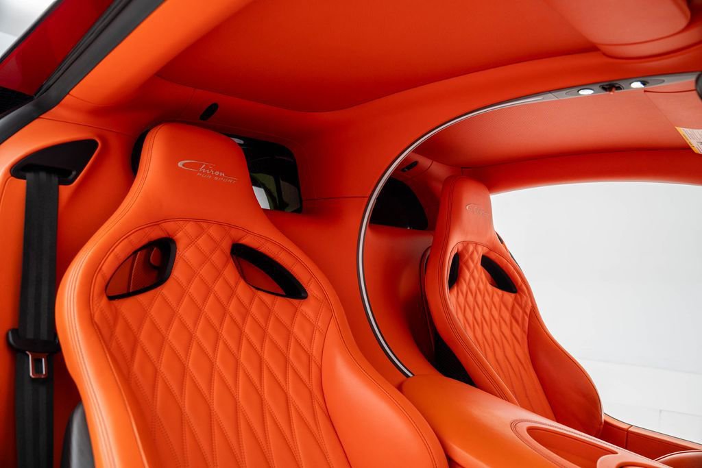 Used 2022 Bugatti Chiron Pur Sport image 40