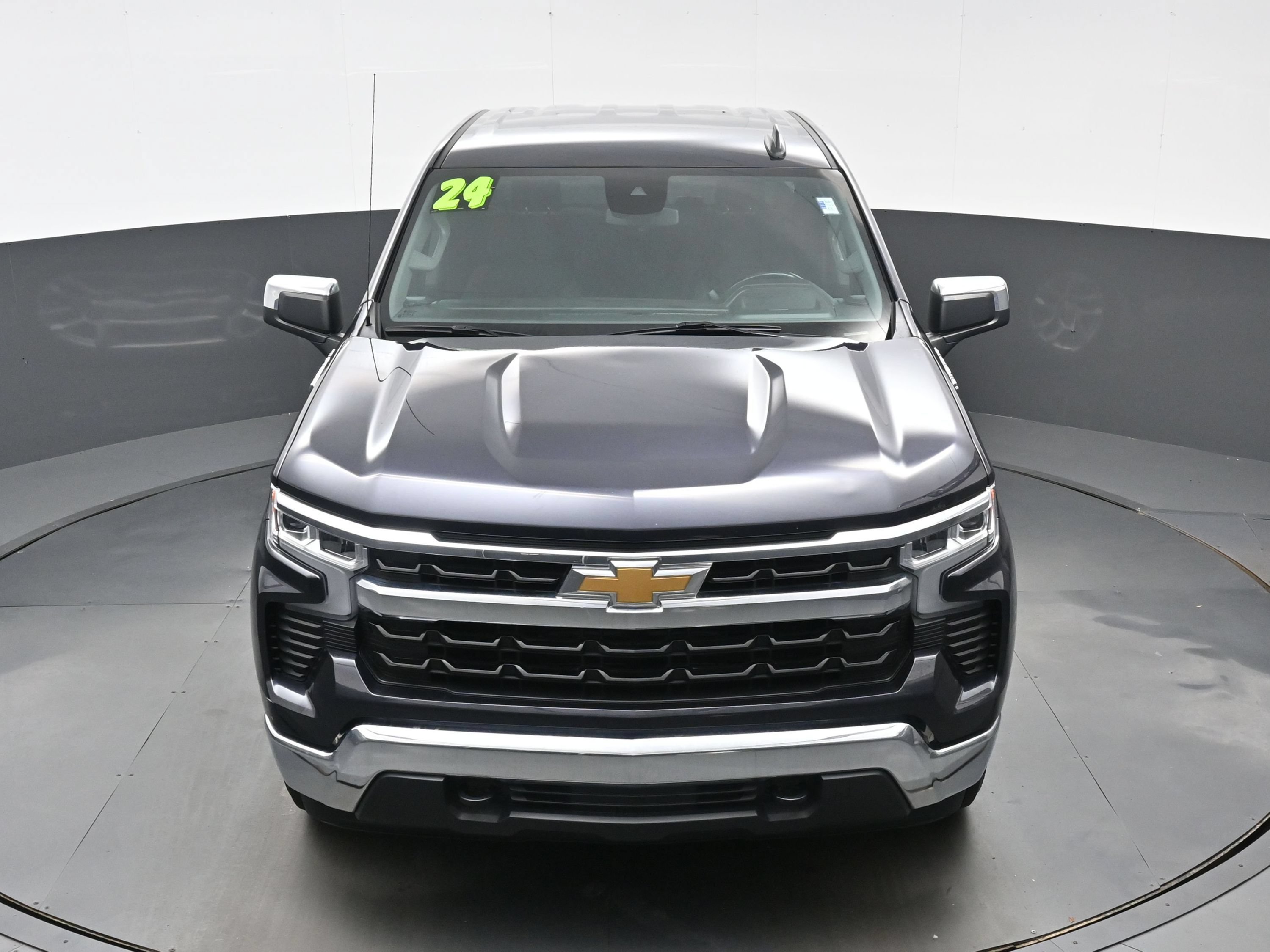 Used 2024 Chevrolet Silverado 1500 LT AWD/4WD image 40