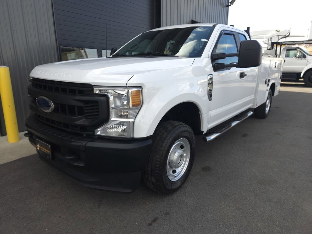 Used 2020 Ford F250 XL AWD/4WD image 2