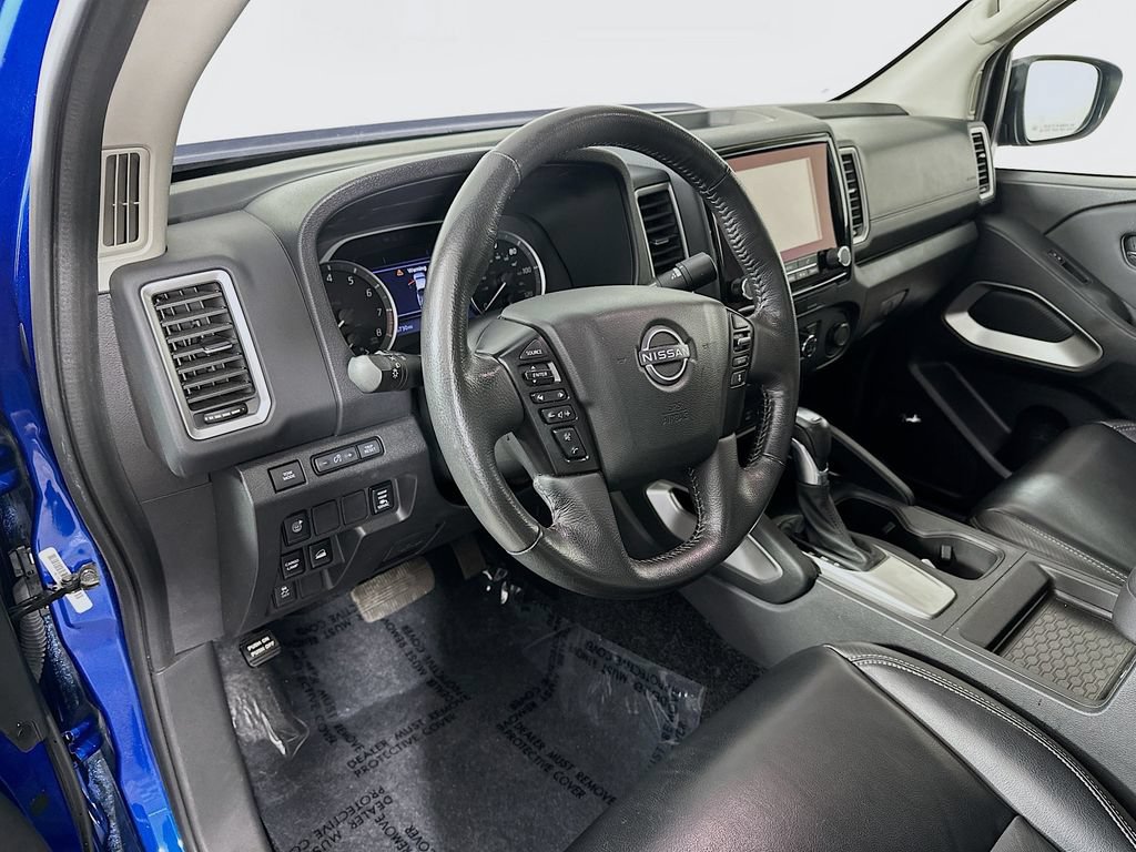 Certified 2024 Nissan Frontier SL w/ Technology Package AWD/4WD image 15