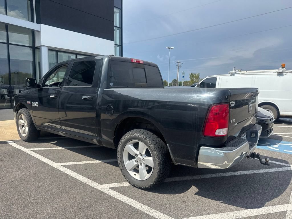 Used 2017 RAM 1500 Classic SLT AWD/4WD image 5