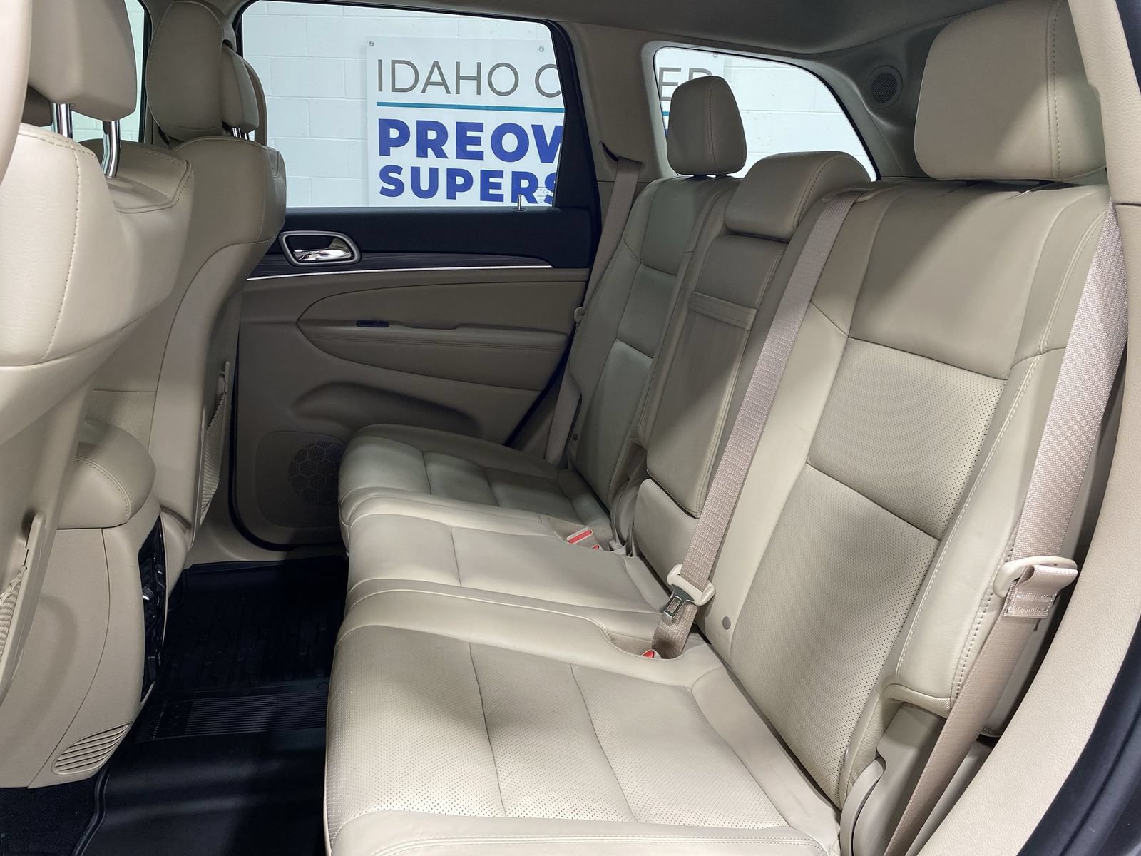 Used 2021 Jeep Grand Cherokee Limited w/ Luxury Group II AWD/4WD image 23