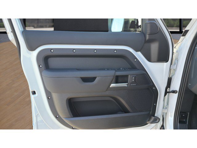 New 2026 Land Rover Defender 110 S image 21