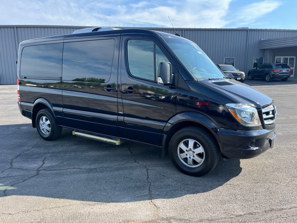 Used 2016 Mercedes-Benz Sprinter 2500 image 3