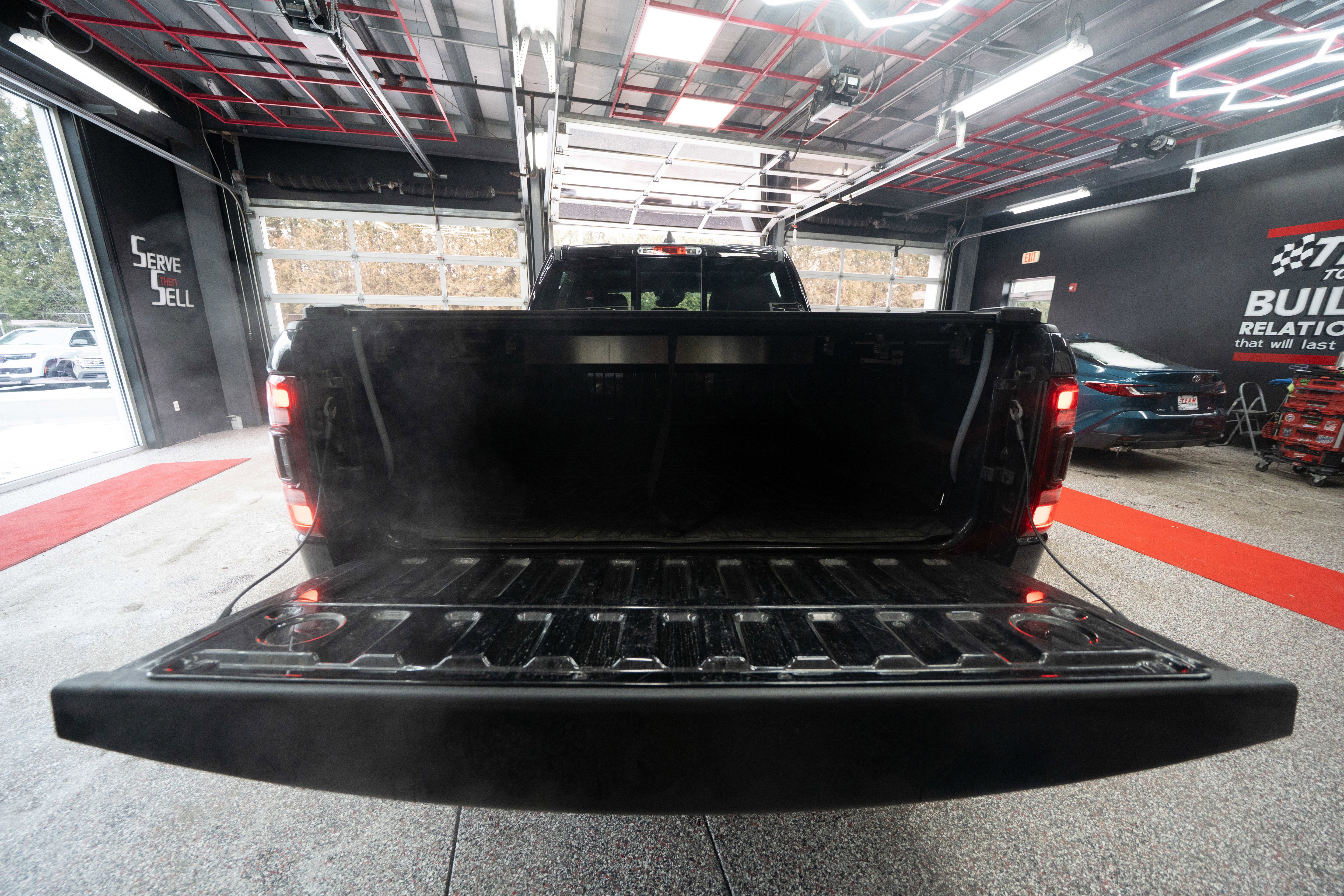 Used 2022 RAM 1500 Laramie w/ Sport Appearance Package image 26