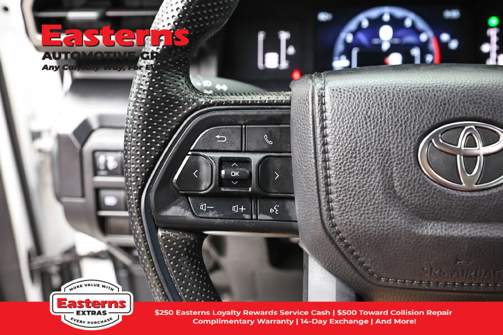 Used 2025 Toyota Tacoma SR RWD image 15