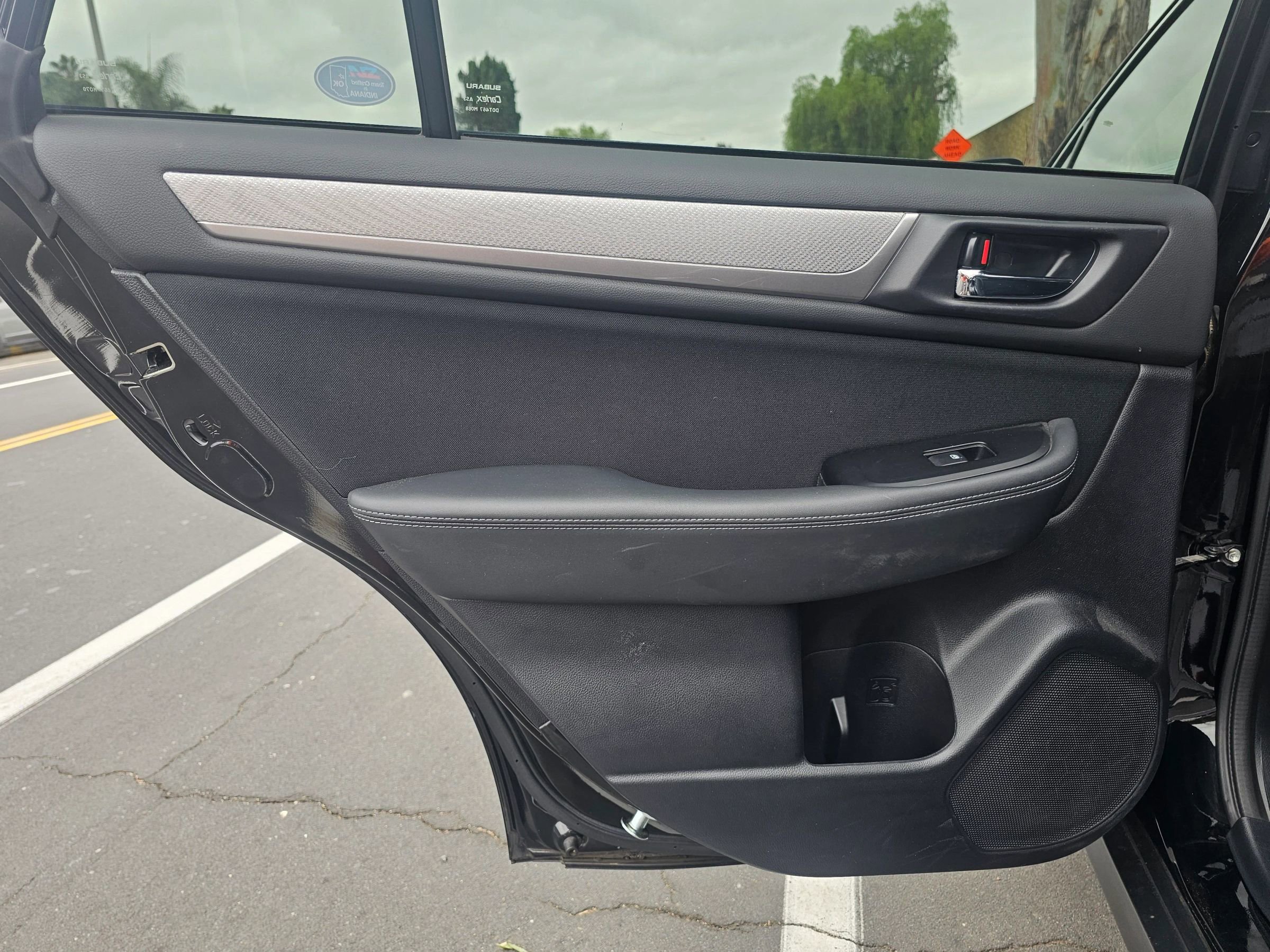 Used 2019 Subaru Outback 2.5i Premium image 13