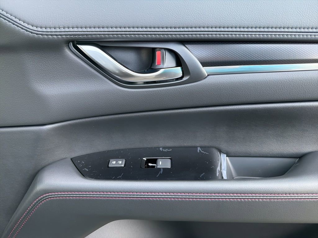 New 2025 MAZDA CX-5 Carbon Edition image 26