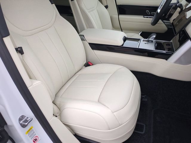 New 2026 Land Rover Range Rover SE AWD/4WD image 18