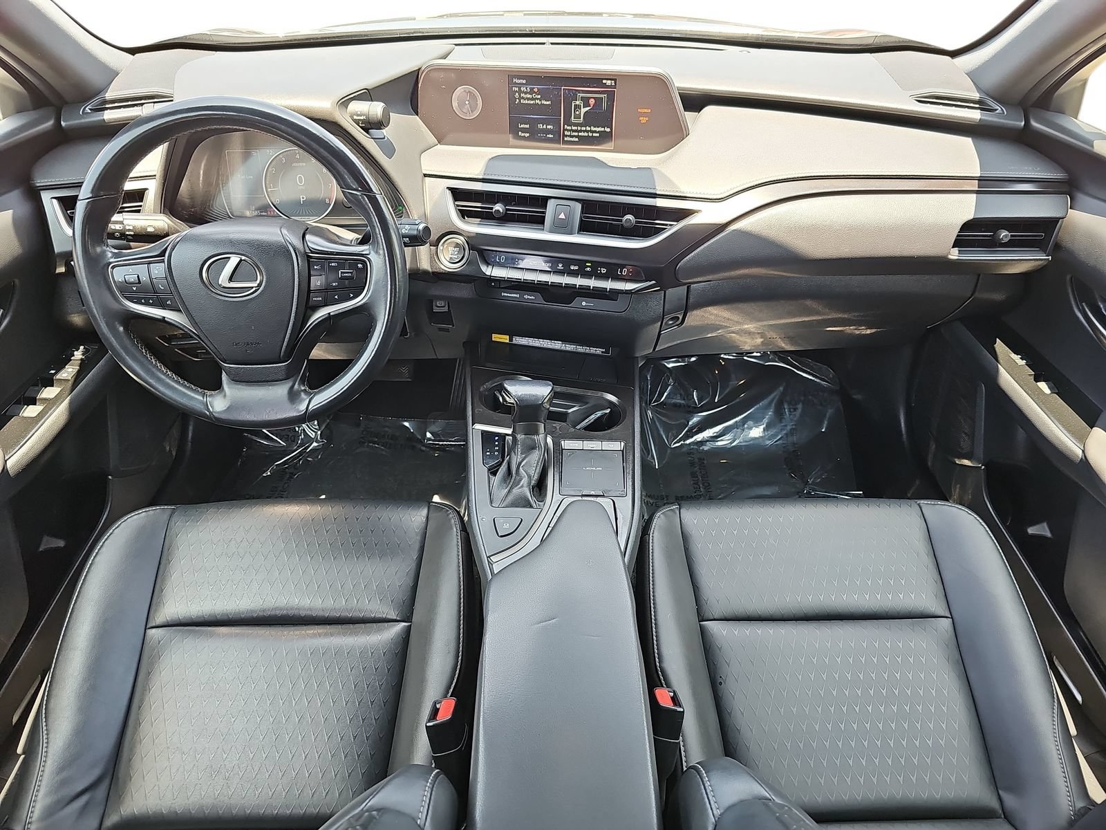 Used 2022 Lexus UX 200 w/ Accessory Package (Z1) FWD image 9