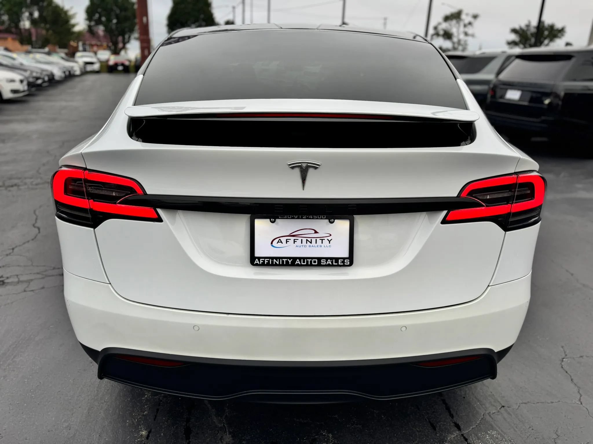 Used 2022 Tesla Model X AWD/4WD image 4