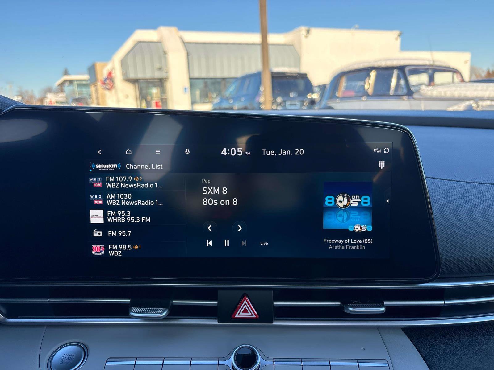 Certified 2023 Hyundai Elantra Limited w/ Cargo Package image 31