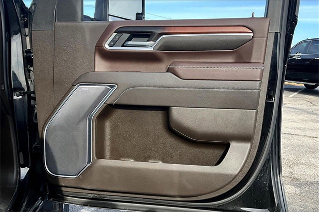 Used 2025 GMC Sierra 2500 Denali w/ Denali Reserve Package image 29