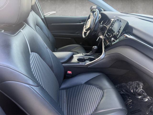 Used 2022 Toyota Camry SE FWD image 20