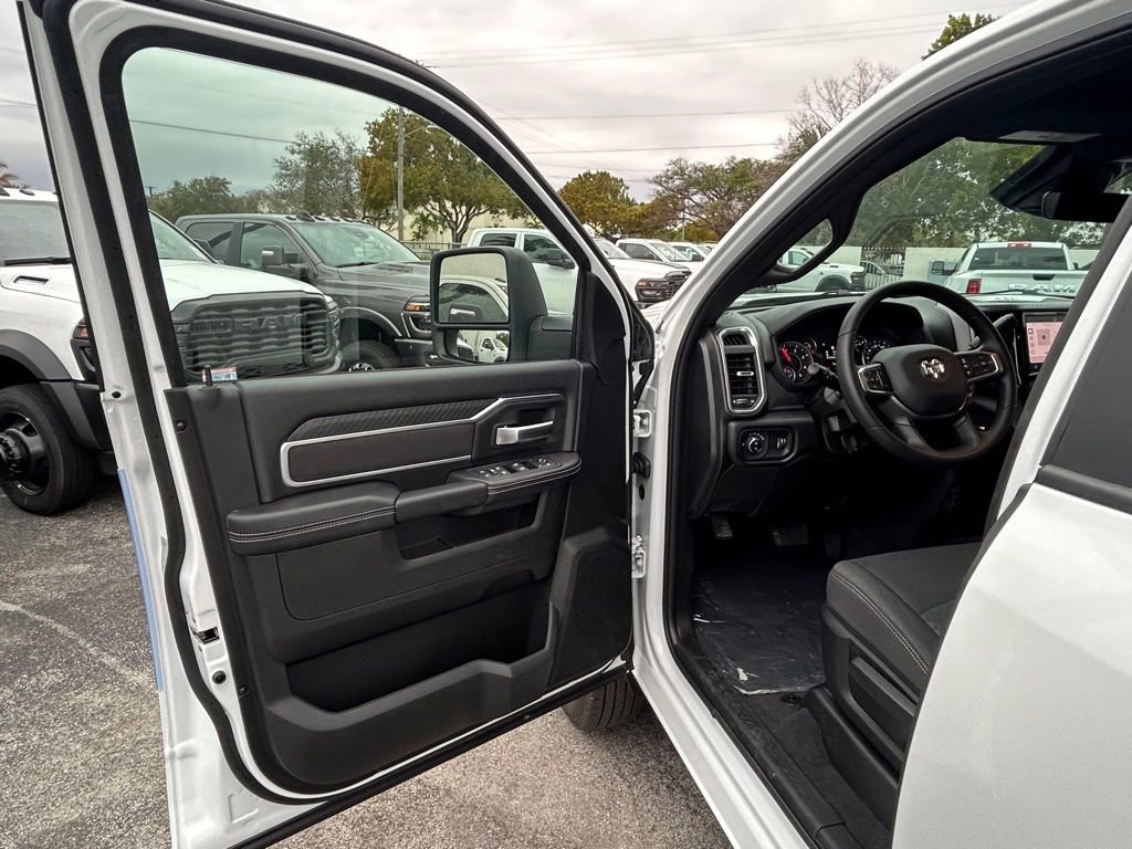 New 2026 RAM 3500 Big Horn image 30