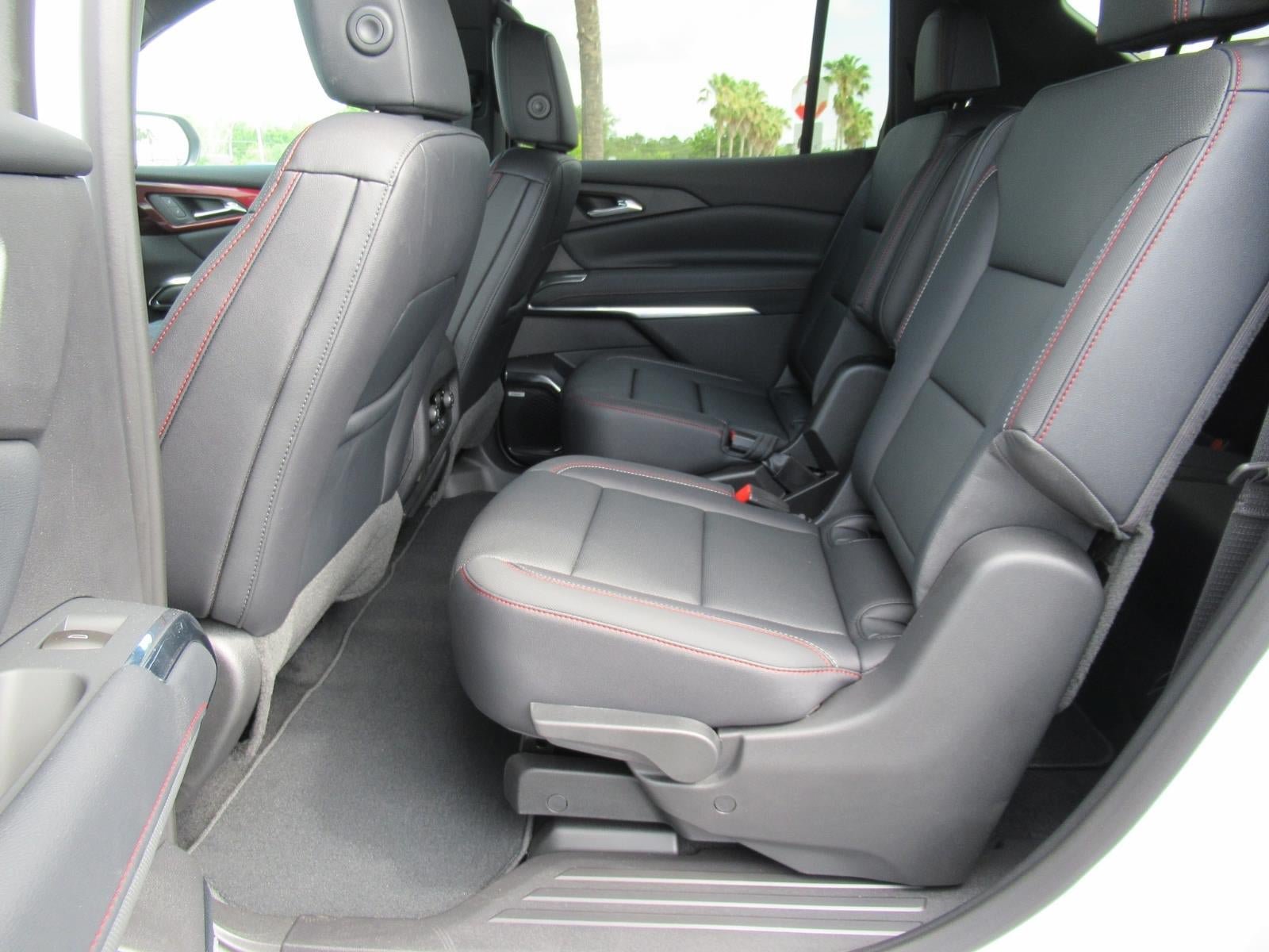 New 2026 Chevrolet Traverse Z71 w/ Enhanced Driving Package AWD/4WD image 29