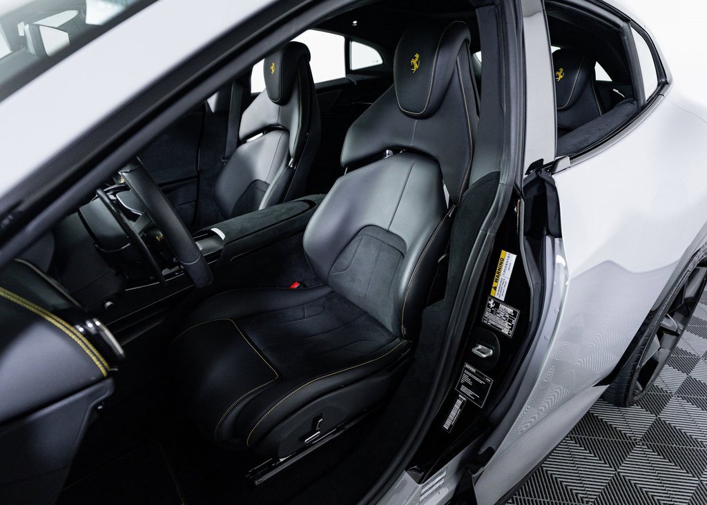 Certified 2025 Ferrari Purosangue image 17