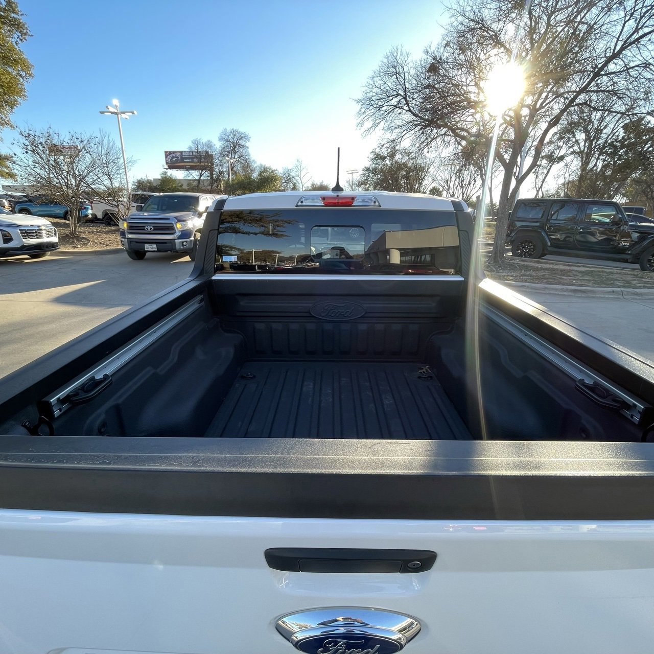 Used 2022 Ford Maverick Lariat w/ Lariat Luxury Package image 26